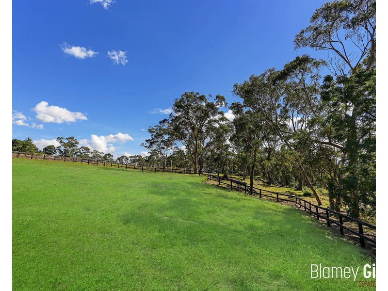 15 Lang Road, Kenthurst NSW 2156