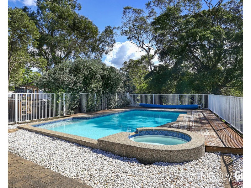15 Lang Road, Kenthurst NSW 2156