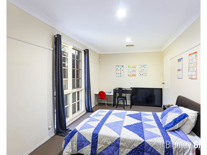 15 Lang Road, Kenthurst NSW 2156