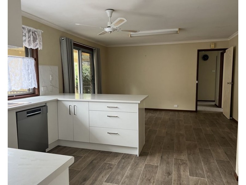 39 Burralow Road, Kurrajong Heights NSW 2758