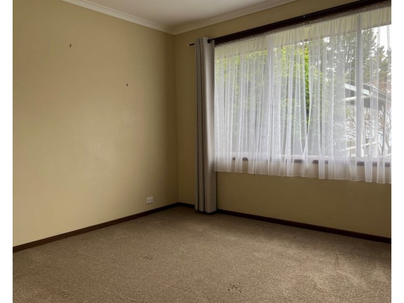 39 Burralow Road, Kurrajong Heights NSW 2758