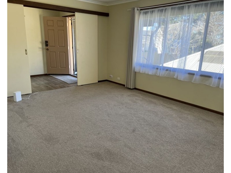 39 Burralow Road, Kurrajong Heights NSW 2758