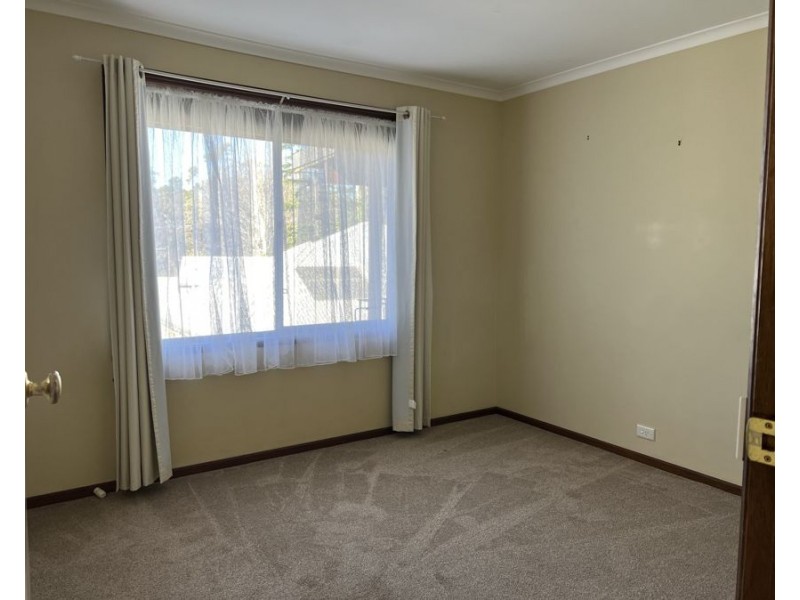 39 Burralow Road, Kurrajong Heights NSW 2758