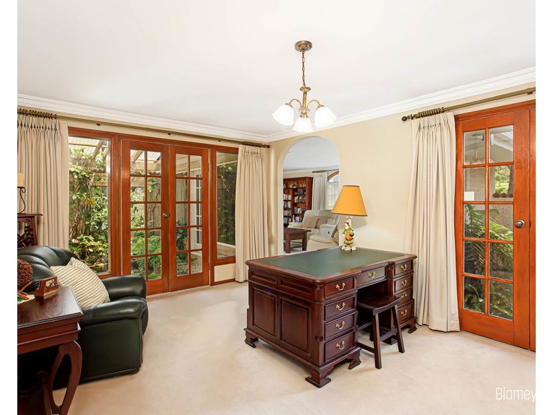 6 Sorbello Place, Kenthurst NSW 2156