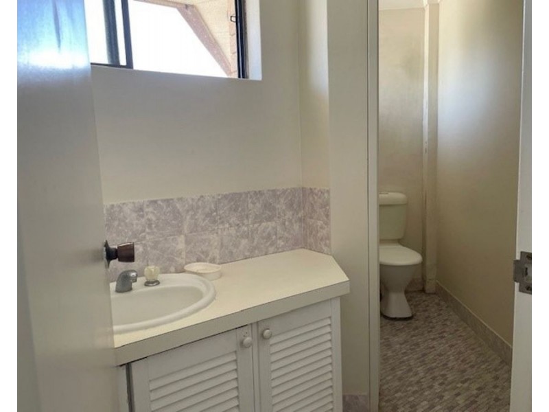Unit 4 19 Beach Street, Tuncurry NSW 2428