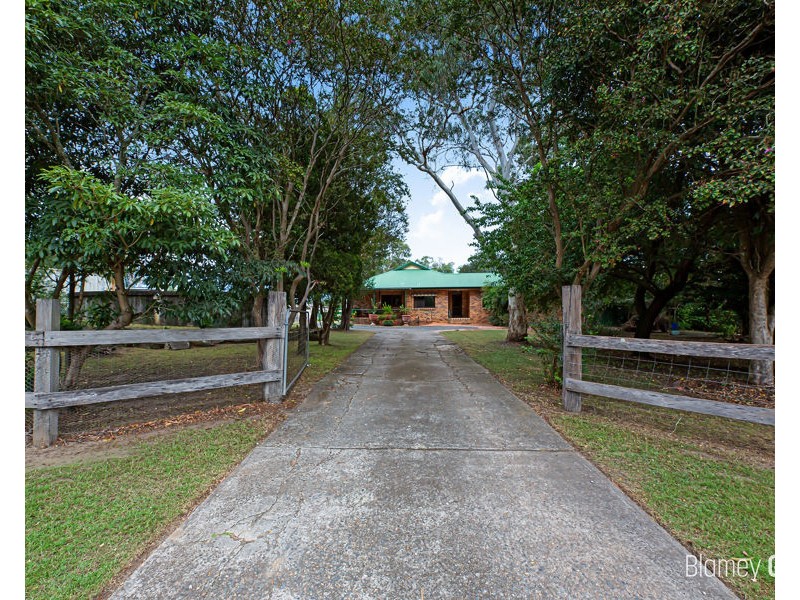 8 Mitchell Park Road, Cattai NSW 2756