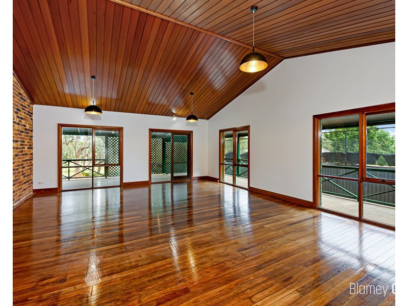 8 Mitchell Park Road, Cattai NSW 2756