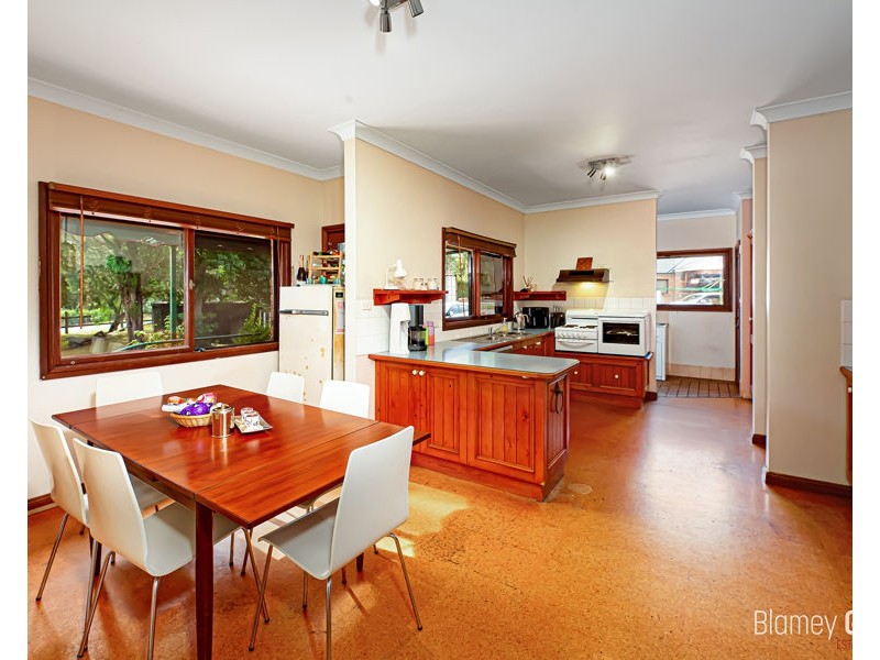 8 Mitchell Park Road, Cattai NSW 2756