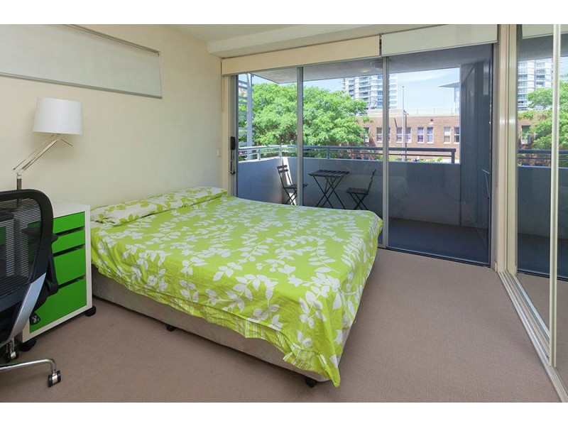 S06 8 Cordelia Street, South Brisbane QLD 4101