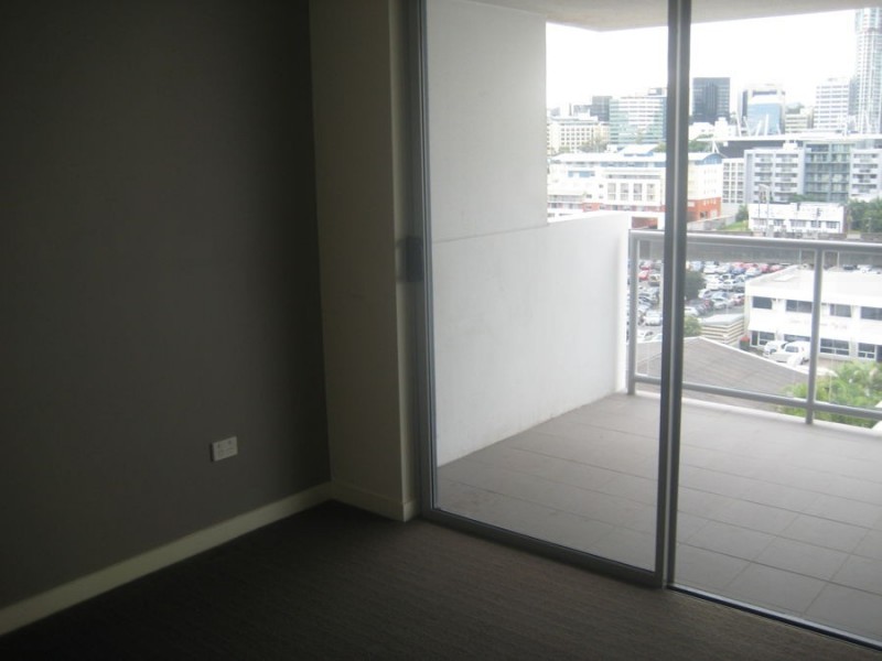 S13 8, South Brisbane QLD 4101