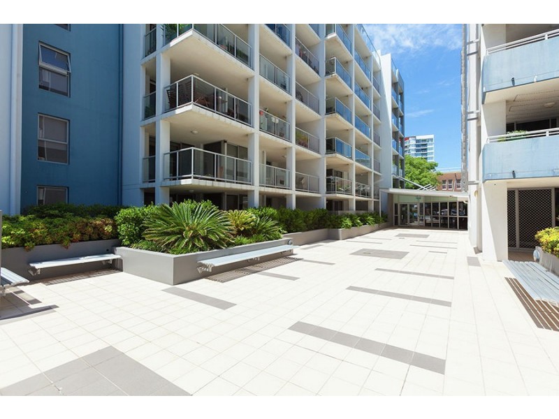 S13 8, South Brisbane QLD 4101