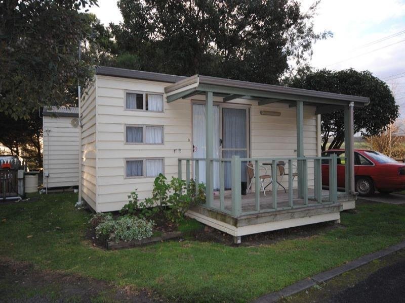 2 Bell Street, Heywood VIC 3304