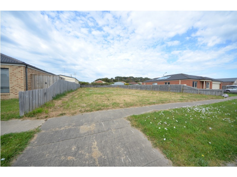 1 Coastal Court, Portland VIC 3305