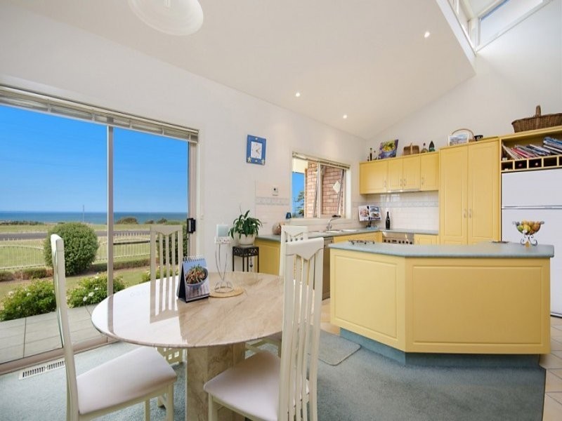 321 Hanlon Parade, Portland VIC 3305