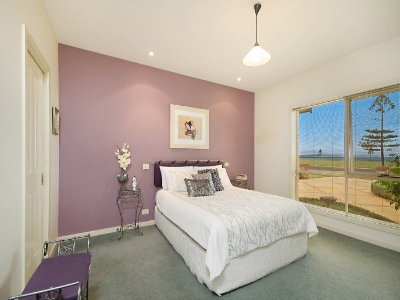 321 Hanlon Parade, Portland VIC 3305