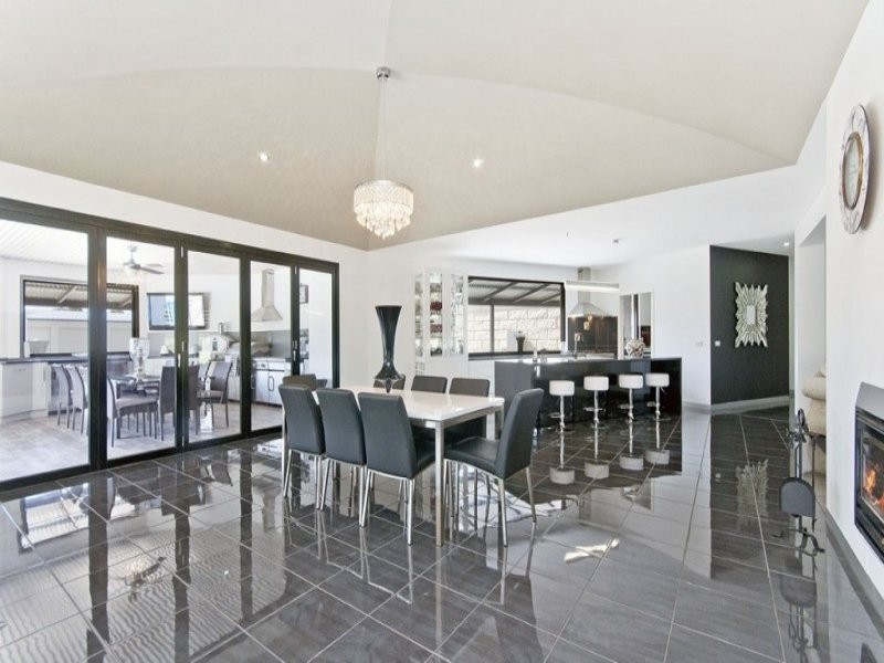 12 Murphys Road, Portland VIC 3305