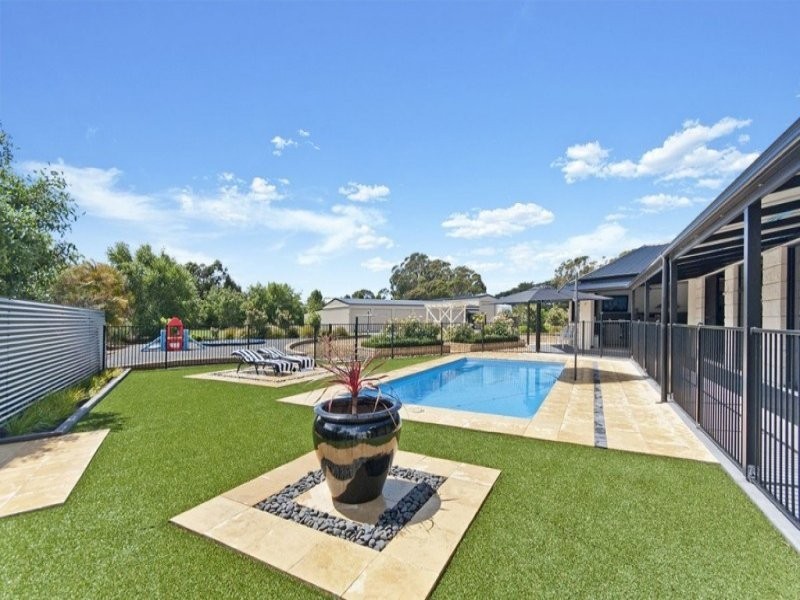 12 Murphys Road, Portland VIC 3305