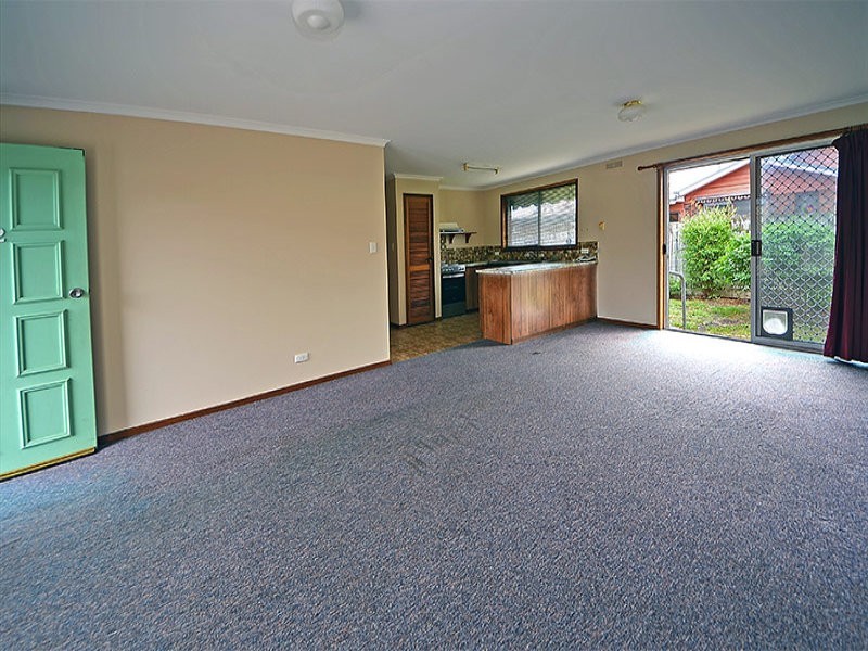 2/9 Harders Street, Portland VIC 3305