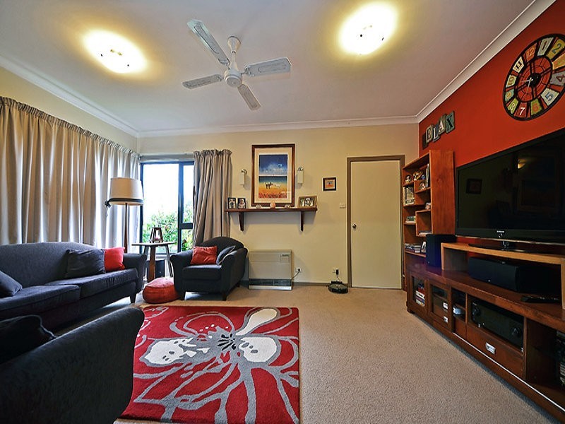 9 Poland Street, Portland VIC 3305