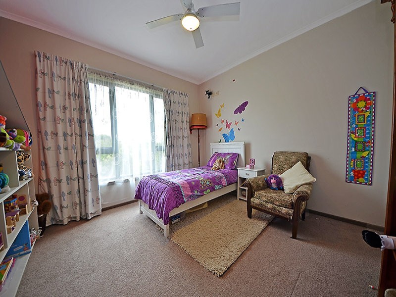 9 Poland Street, Portland VIC 3305