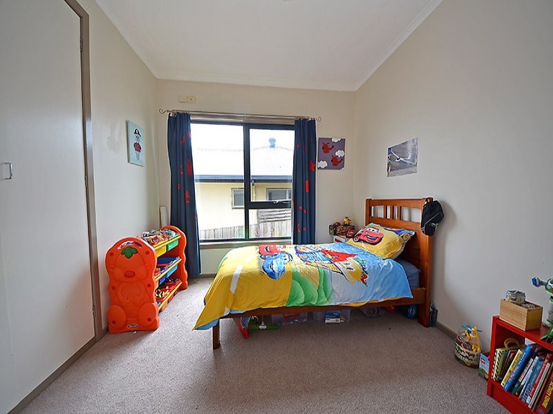 9 Poland Street, Portland VIC 3305