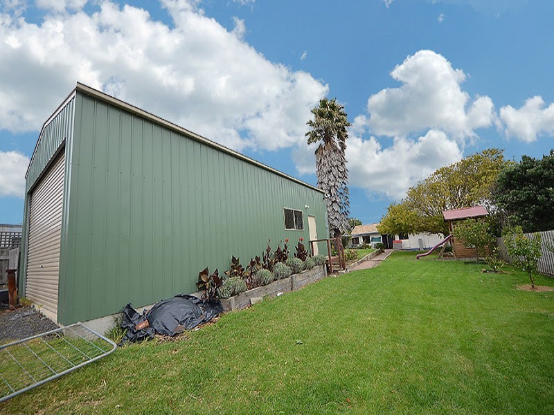 9 Poland Street, Portland VIC 3305