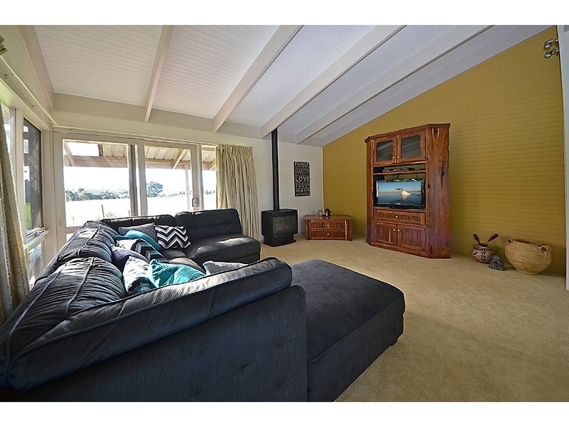 51 Westlakes Road, Portland VIC 3305