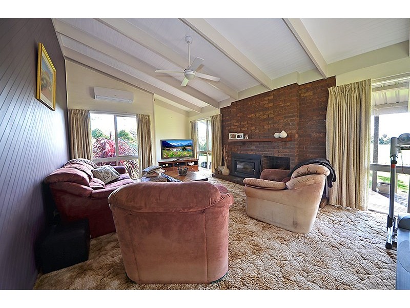 51 Westlakes Road, Portland VIC 3305