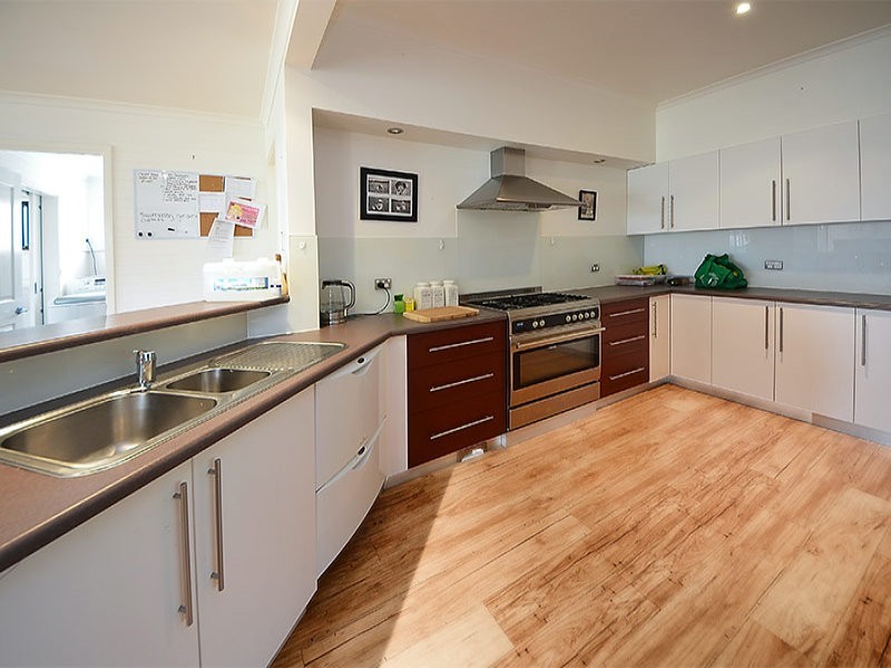 32 Waterford Avenue, Portland VIC 3305