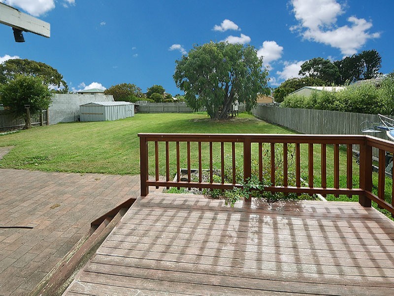 32 Waterford Avenue, Portland VIC 3305