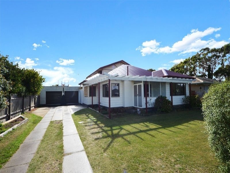 32 Waterford Avenue, Portland VIC 3305