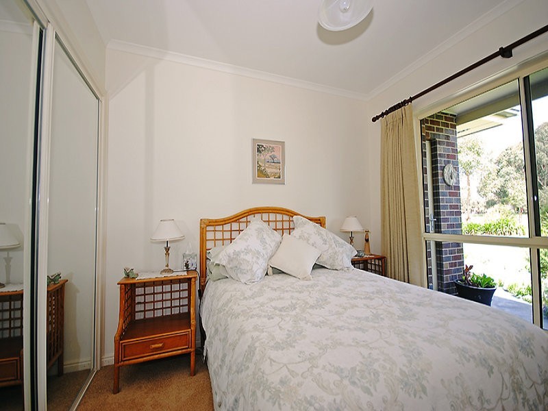 153 Caledonian Hill, Bolwarra VIC 3305