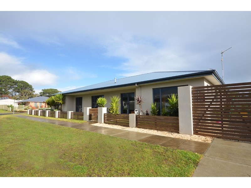 2 Sanford Court, Portland VIC 3305