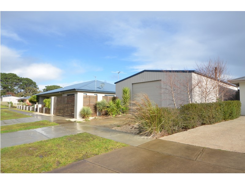 2 Sanford Court, Portland VIC 3305