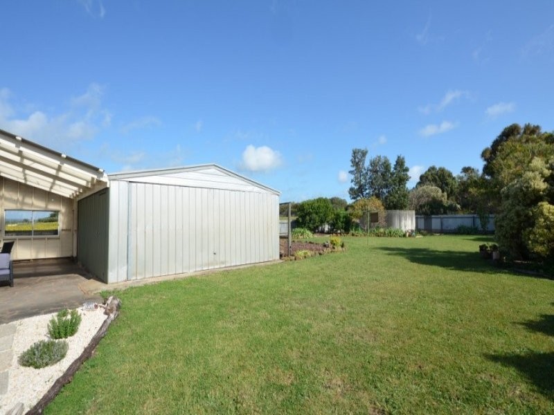 70 The Esplanade Narrawong, Portland VIC 3305