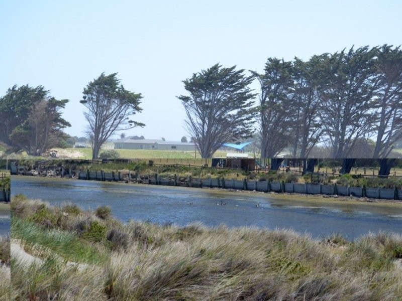 70 The Esplanade Narrawong, Portland VIC 3305