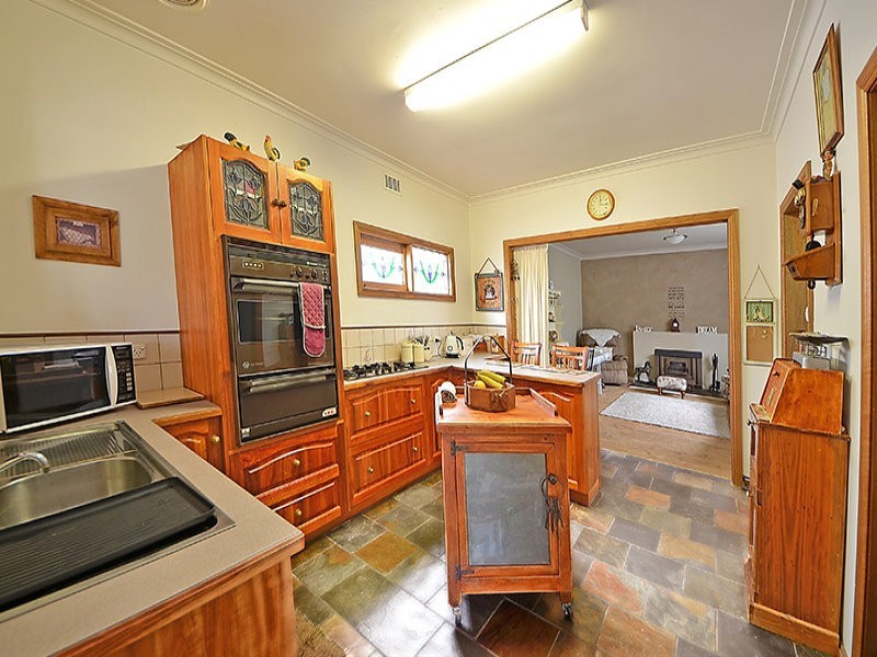 65 Barkly Street, Portland VIC 3305