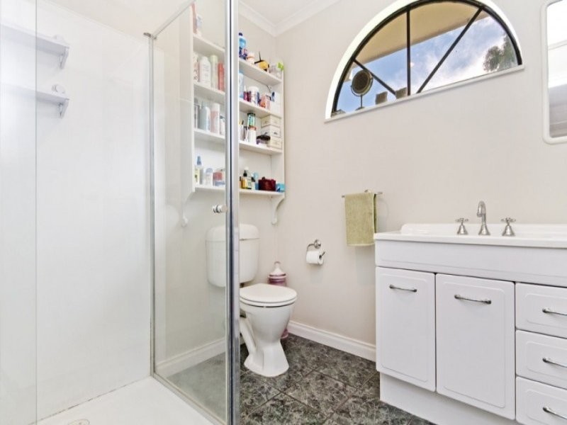 4 Denhill Court, Portland VIC 3305