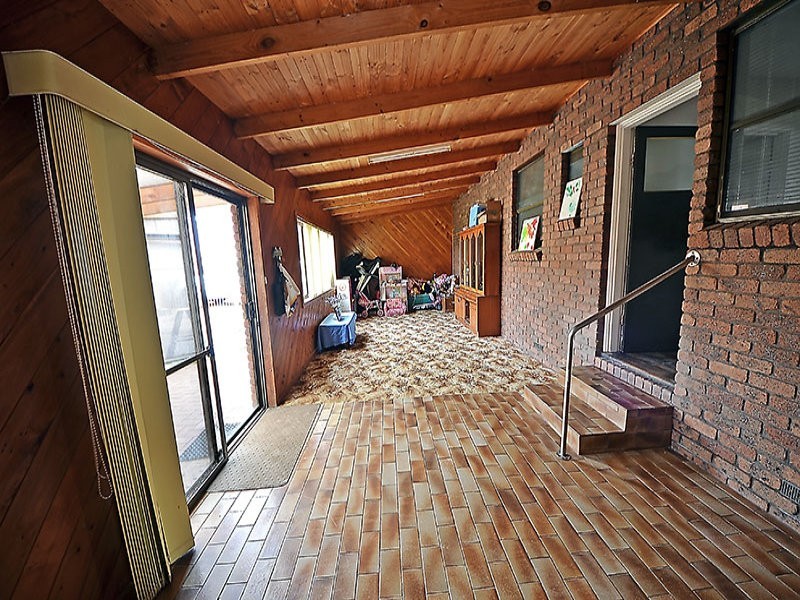 37 Lindsay Street, Heywood VIC 3304