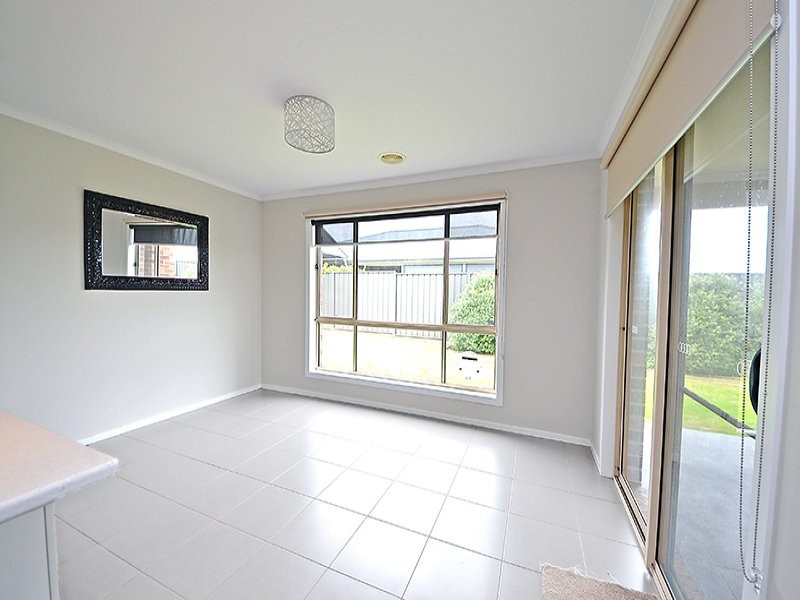 14 Madeira Close, Portland VIC 3305