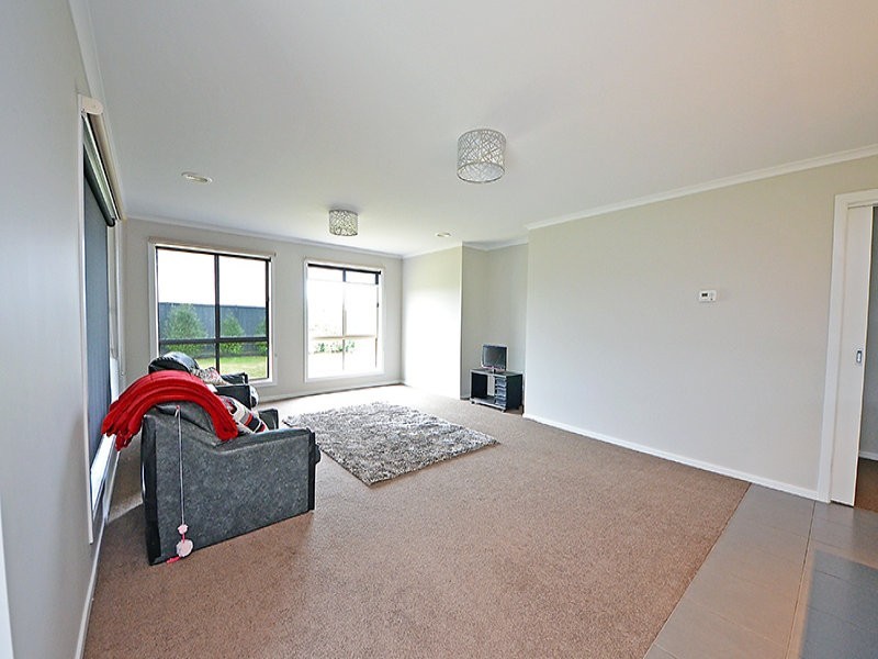 14 Madeira Close, Portland VIC 3305