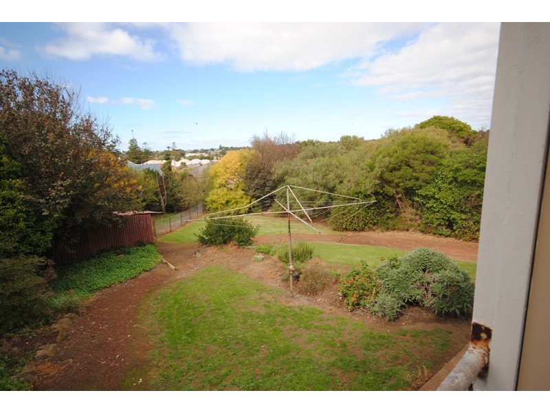 2c Hurd Street, Portland VIC 3305