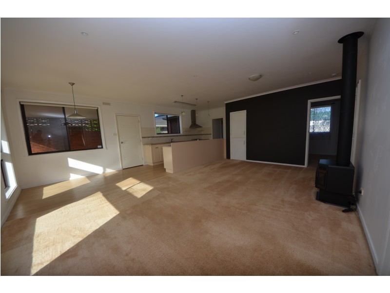 11 Harders Street, Portland VIC 3305