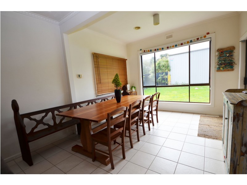 32 Glenelg Street, Portland VIC 3305