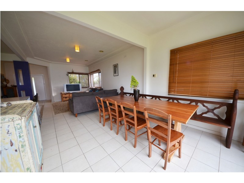 32 Glenelg Street, Portland VIC 3305