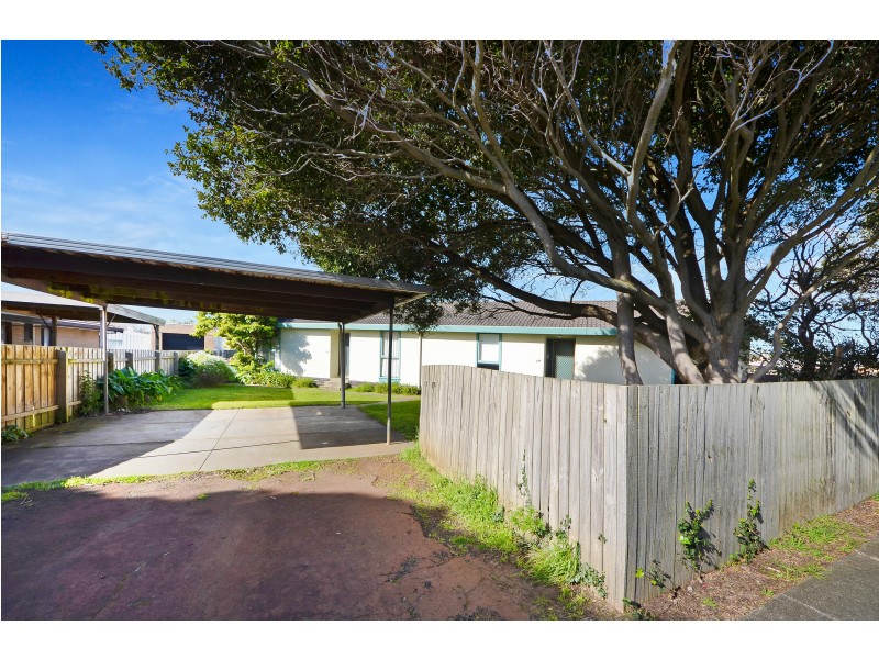 17 & 17A Wando Court, Portland VIC 3305