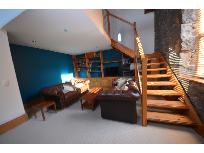 3/6 Julia Street, Portland VIC 3305