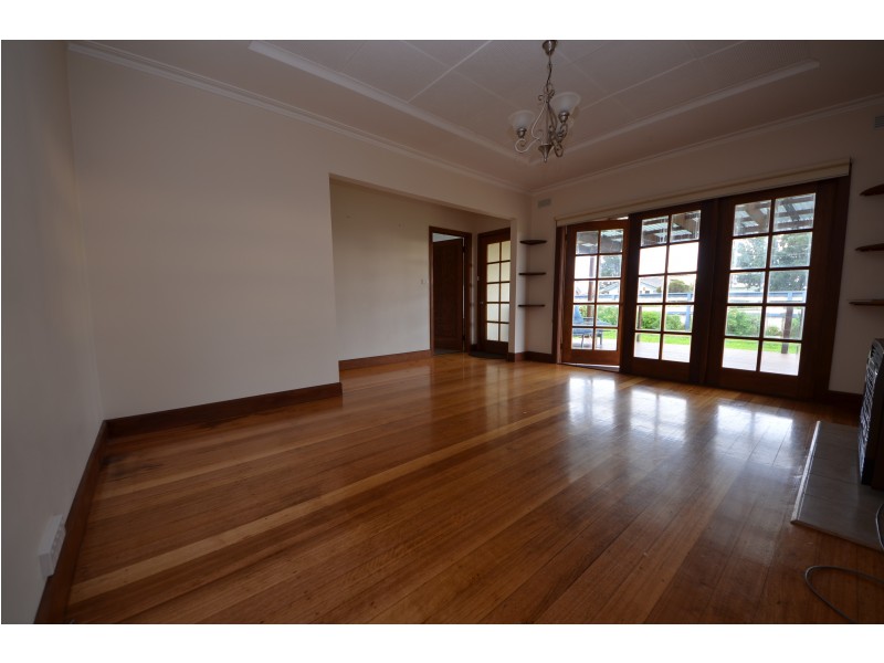 12 Silvester Street, Portland VIC 3305