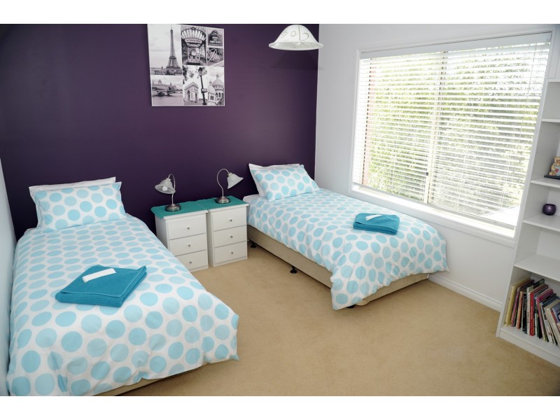 53 Caledonian Hill Road, Bolwarra VIC 3305