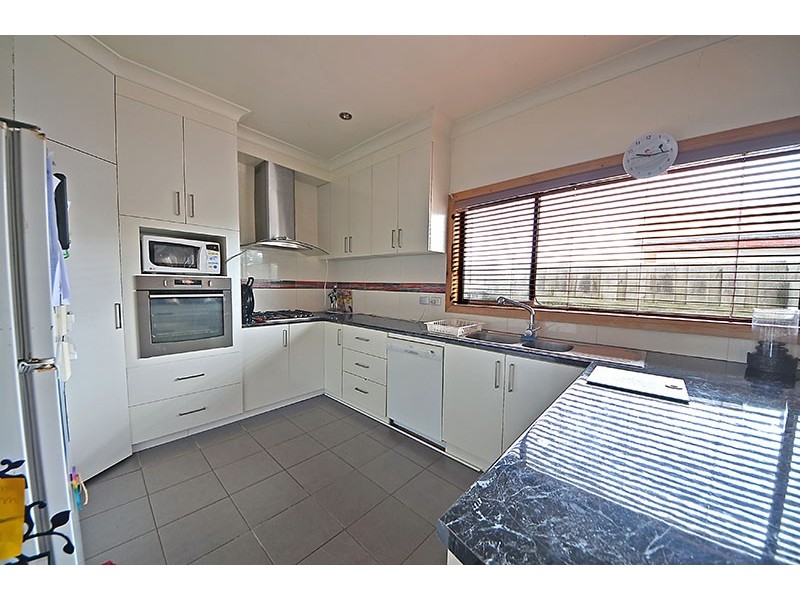 142 Edgar Street, Portland VIC 3305